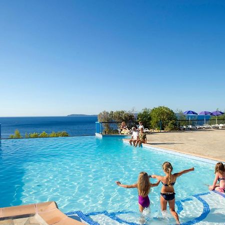 Residence Goelia Le Domaine De La Pinede ル・ラヴァンドゥー エクステリア 写真