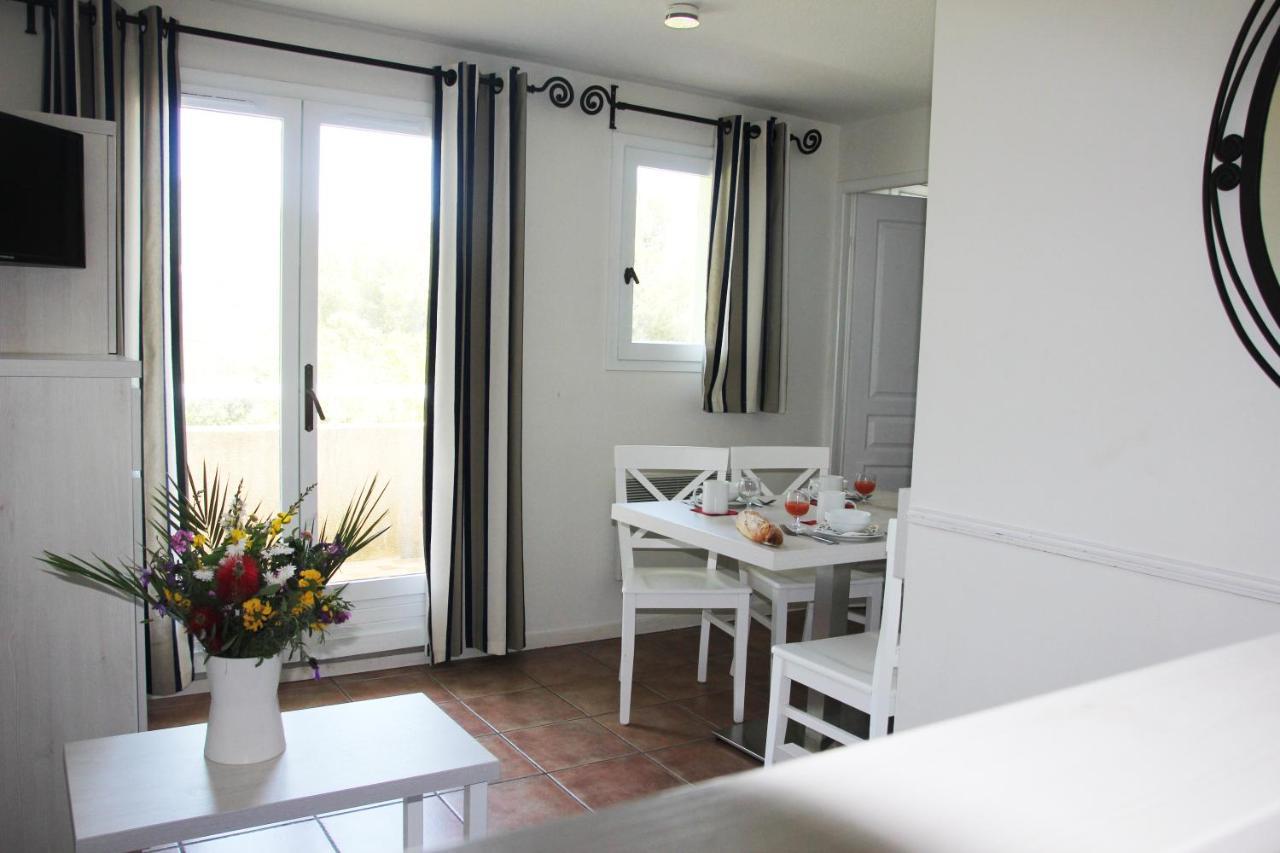 Residence Goelia Le Domaine De La Pinede ル・ラヴァンドゥー エクステリア 写真